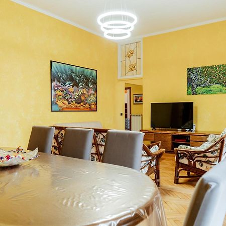 Luxe Apartment Near Milano, Rho Fiera E Mxp Busto Arsizio Eksteriør bilde