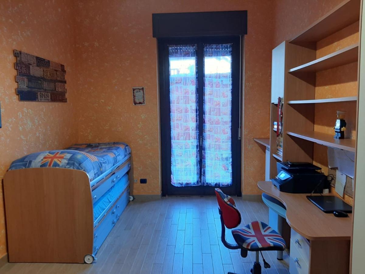 Luxe Apartment Near Milano, Rho Fiera E Mxp Busto Arsizio Eksteriør bilde