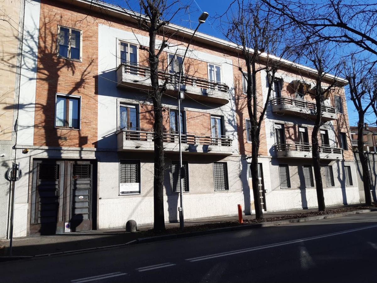 Luxe Apartment Near Milano, Rho Fiera E Mxp Busto Arsizio Eksteriør bilde