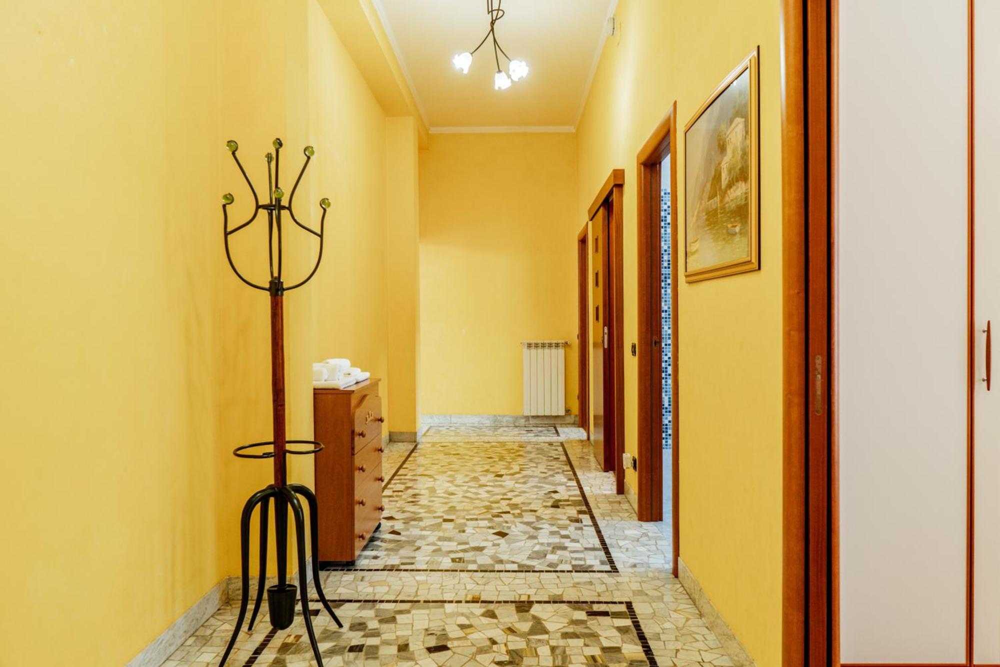 Luxe Apartment Near Milano, Rho Fiera E Mxp Busto Arsizio Eksteriør bilde