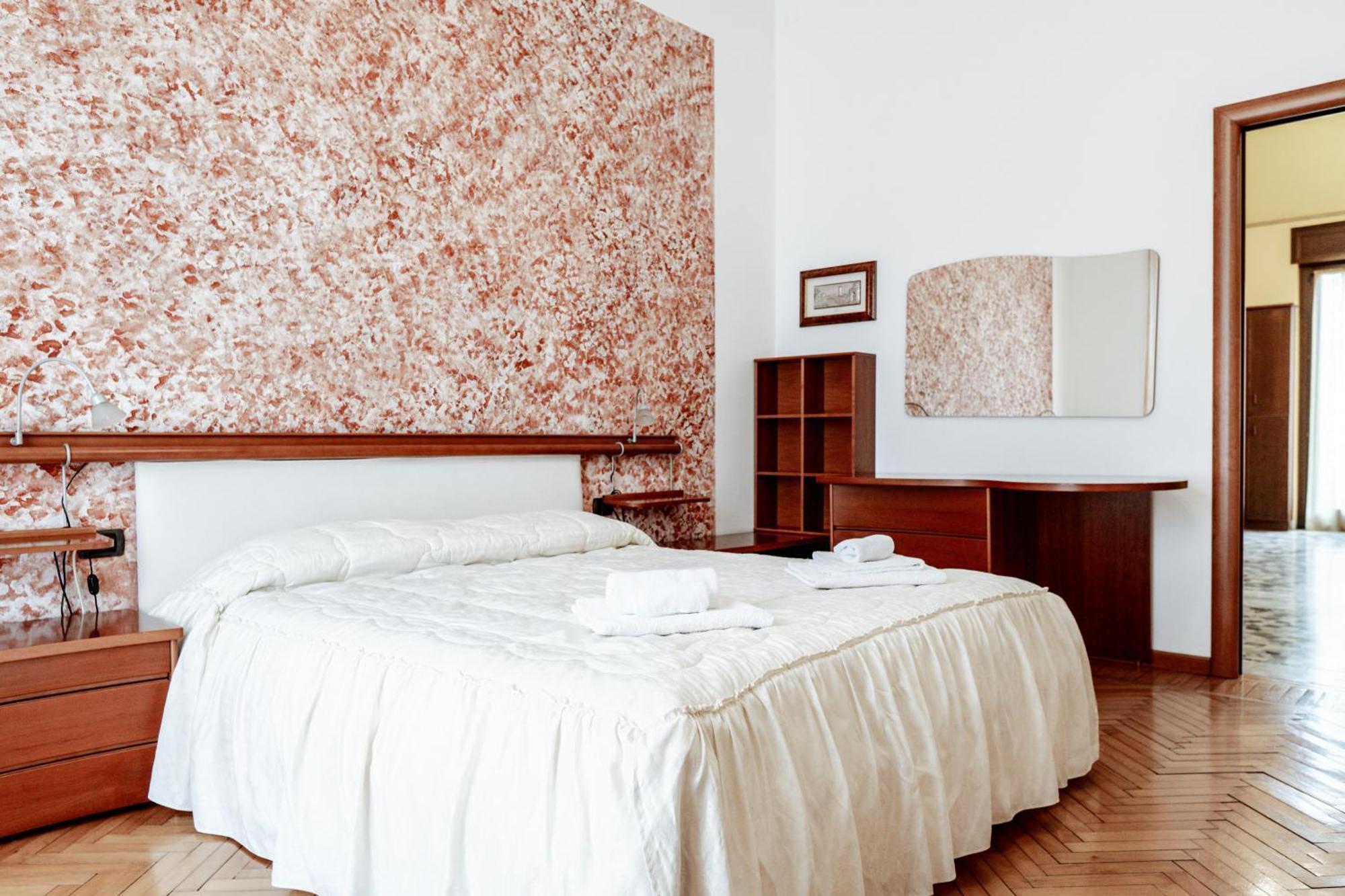 Luxe Apartment Near Milano, Rho Fiera E Mxp Busto Arsizio Eksteriør bilde